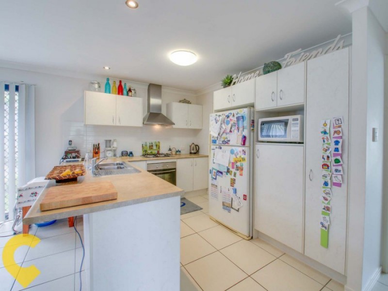 31 Burns Parade, Kallangur QLD 4503