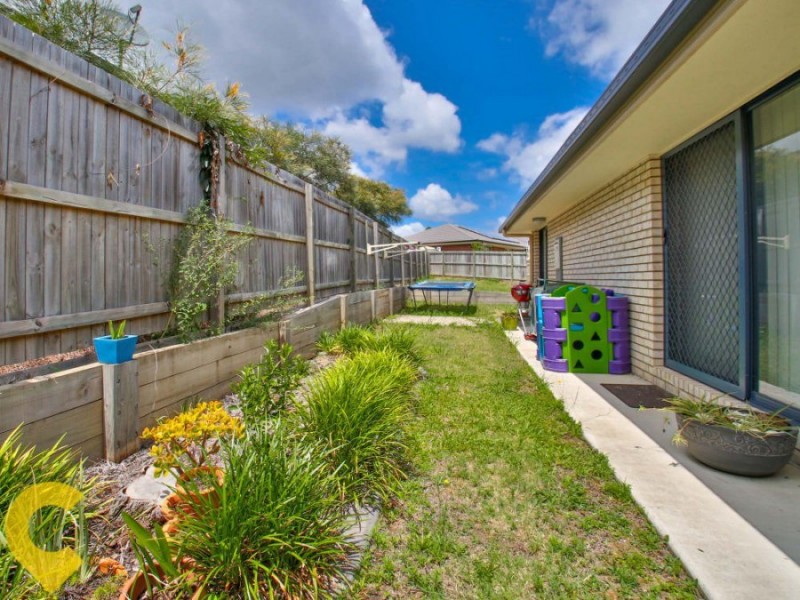 31 Burns Parade, Kallangur QLD 4503