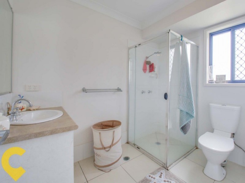 31 Burns Parade, Kallangur QLD 4503