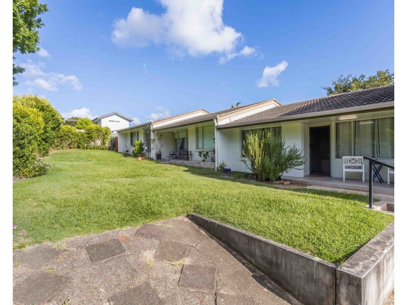 3/4 Melinda Court, Margate QLD 4019