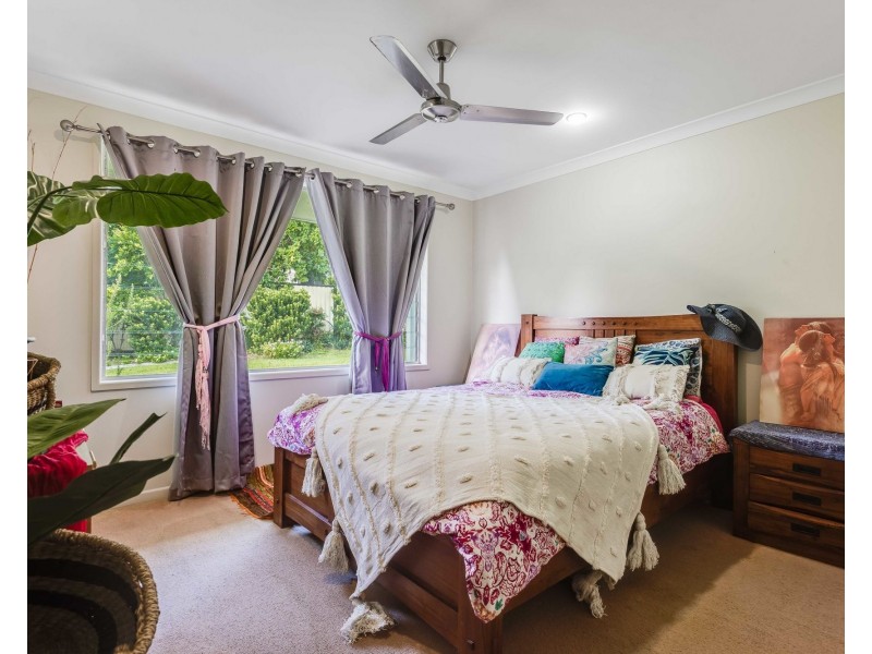 3/4 Melinda Court, Margate QLD 4019
