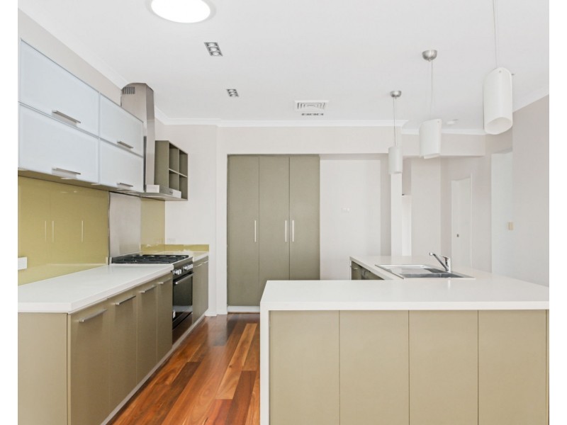 6 Satinay Parade, North Lakes QLD 4509