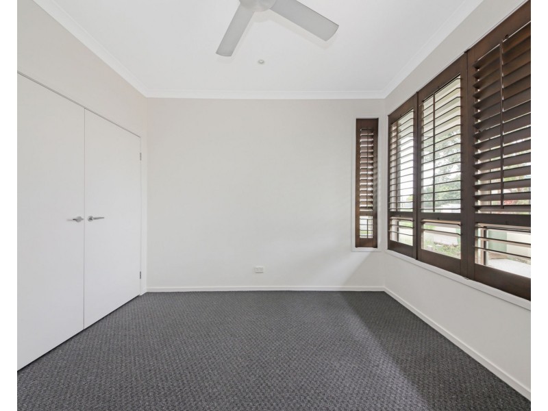 6 Satinay Parade, North Lakes QLD 4509