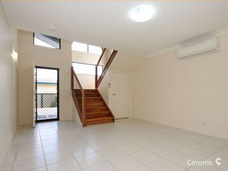 1/22 Percy Street, Redcliffe QLD 4020