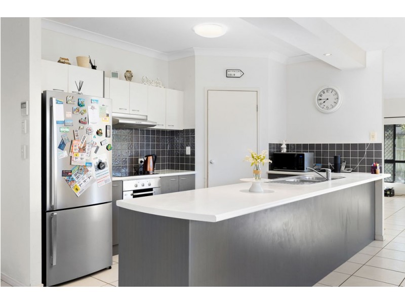 1 Douglas Circuit, North Lakes QLD 4509