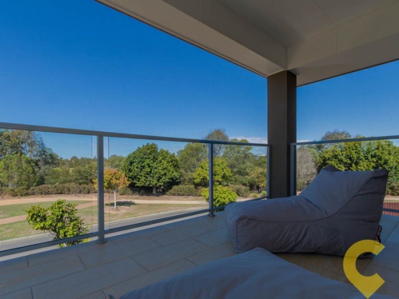 12 Nicklaus Parade, North Lakes QLD 4509