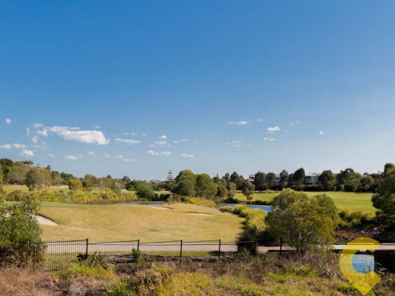 12 Nicklaus Parade, North Lakes QLD 4509