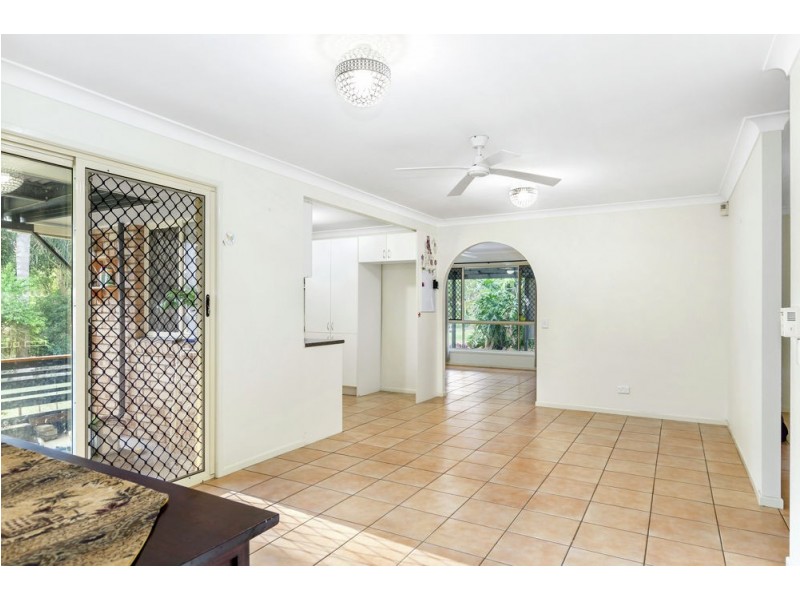 42 Alvisio Court, Narangba QLD 4504
