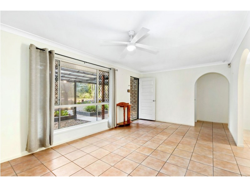 42 Alvisio Court, Narangba QLD 4504