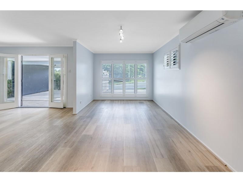 49 Griffith Road, Scarborough QLD 4020