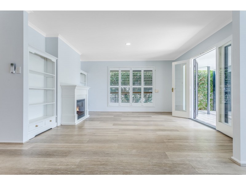 49 Griffith Road, Scarborough QLD 4020