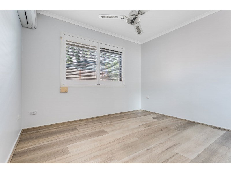 49 Griffith Road, Scarborough QLD 4020