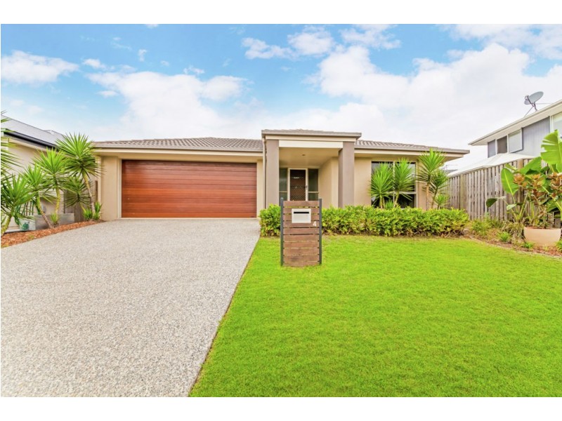4 Hartley Crescent, North Lakes QLD 4509