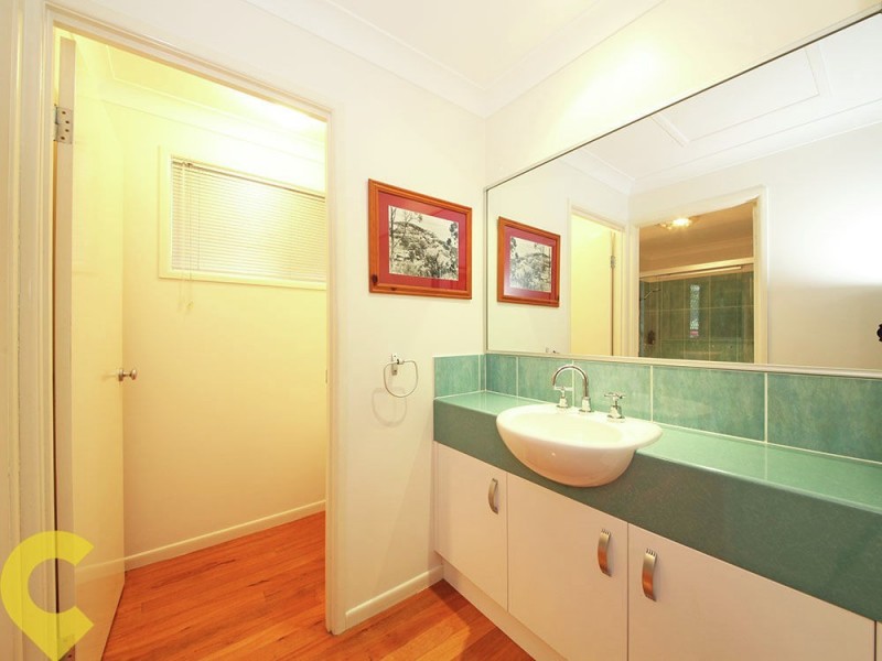 4 Windeyer Street, Bald Hills QLD 4036