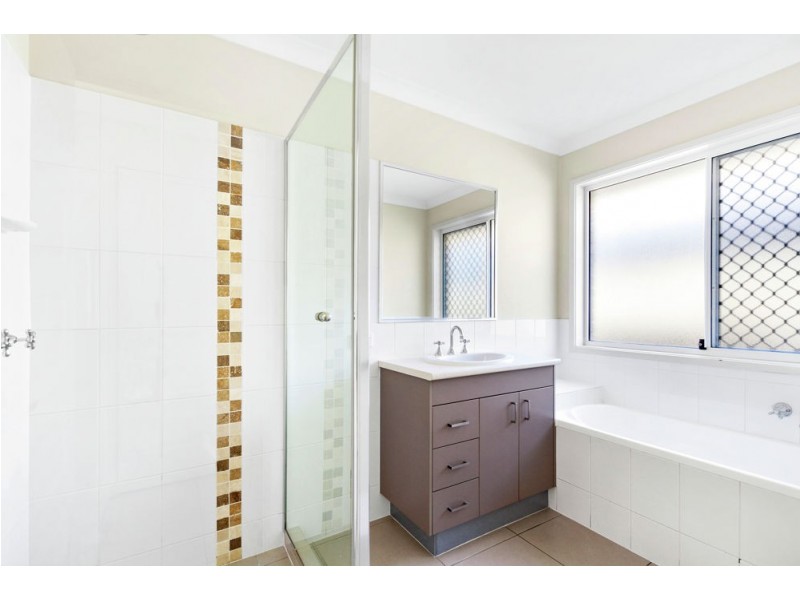 23 Miers Crescent, Murrumba Downs QLD 4503