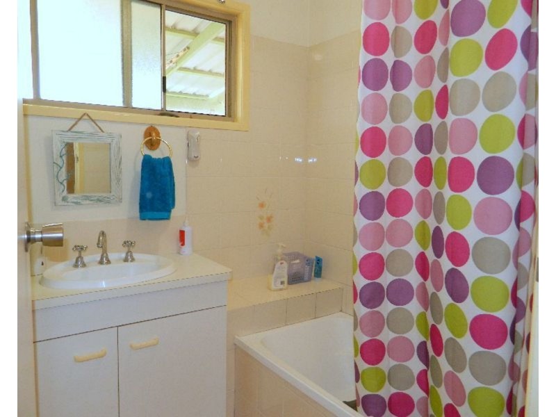 25 Old Bay Road, Deception Bay QLD 4508