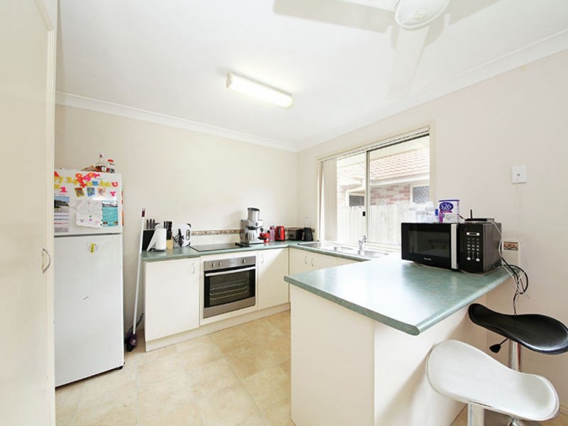 8 Atthow Street, North Lakes QLD 4509