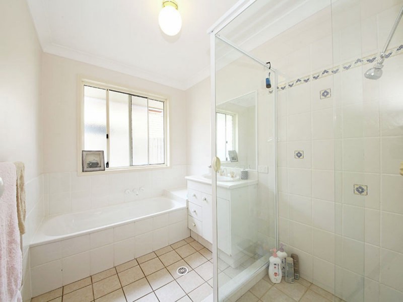 8 Atthow Street, North Lakes QLD 4509