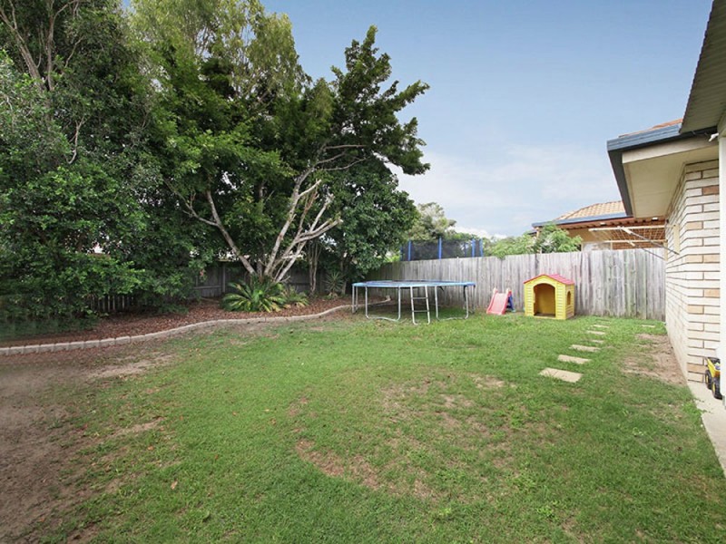 8 Atthow Street, North Lakes QLD 4509