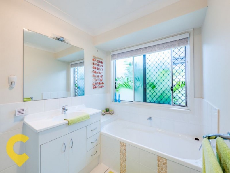 6 Caraway Court, Griffin QLD 4503