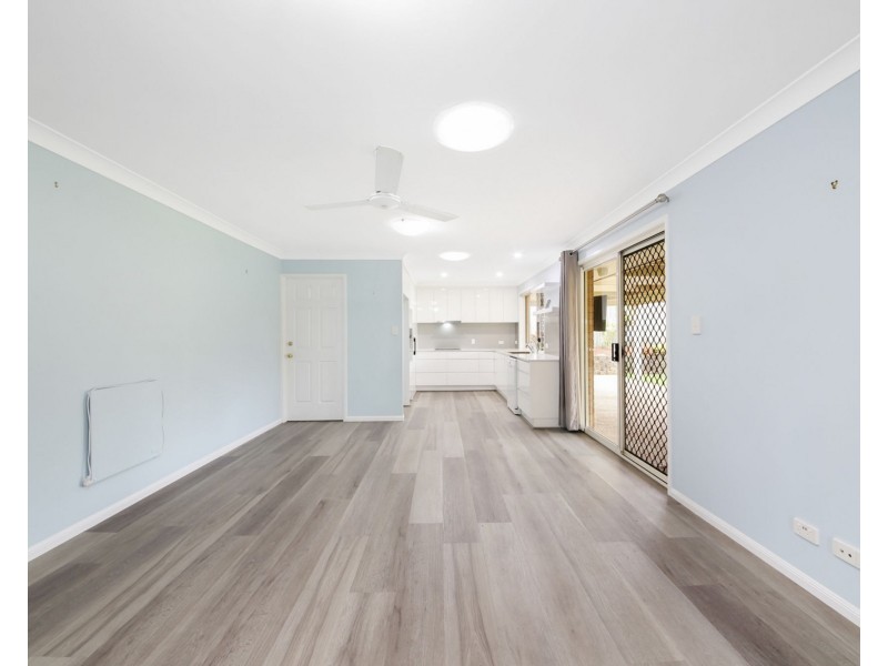 8 Ochre Crescent, Griffin QLD 4503