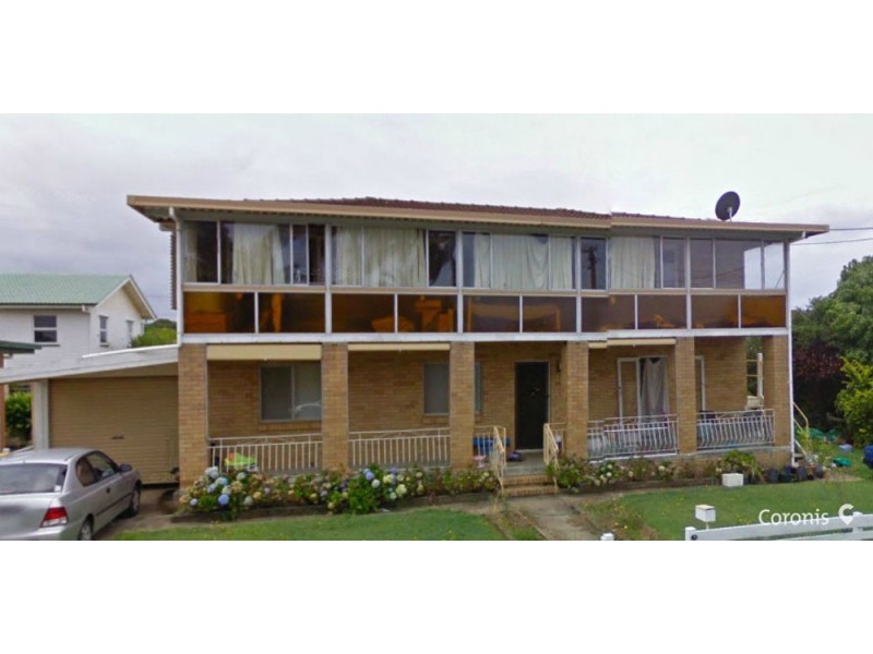 2/4 Rotary Cres, Redcliffe QLD 4020