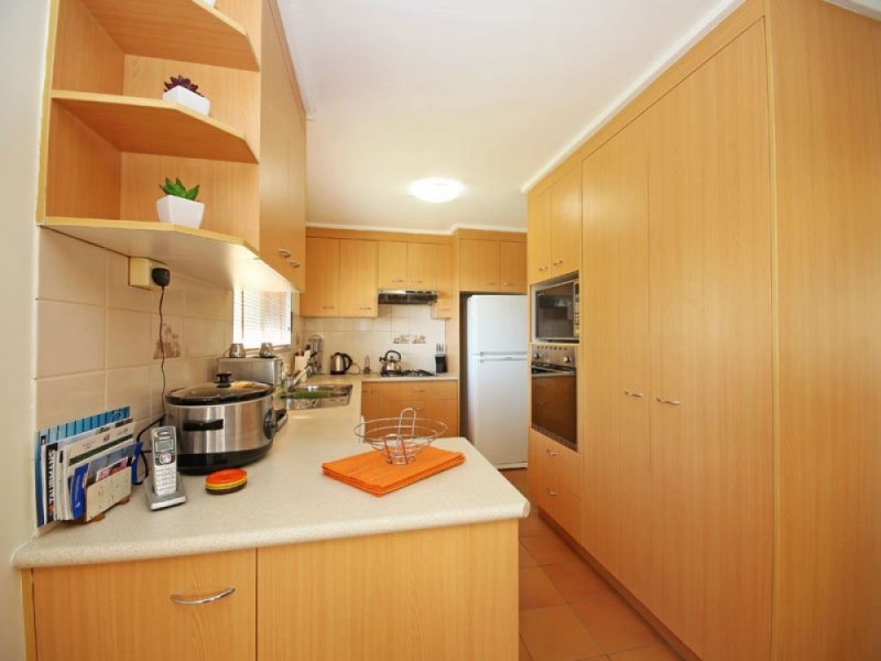75 Ashmole Road, Redcliffe QLD 4020