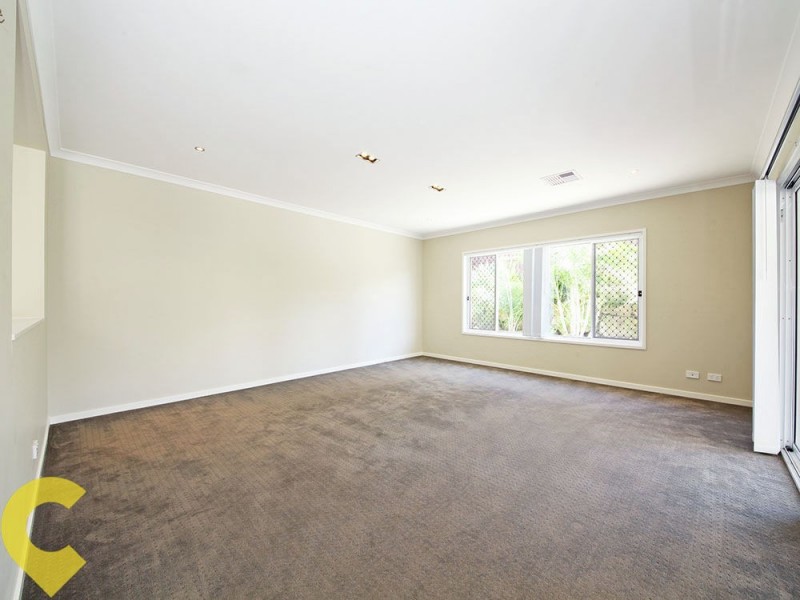 14 Nicklaus Parade, North Lakes QLD 4509