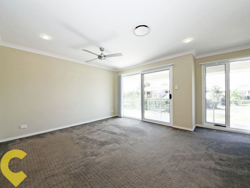 14 Nicklaus Parade, North Lakes QLD 4509