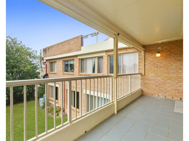 4/162 Prince Edward Parade, Scarborough QLD 4020