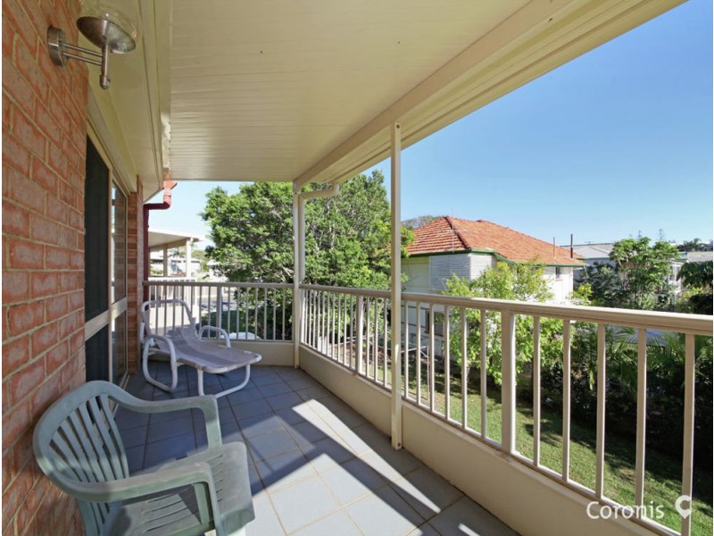 4/162 Prince Edward Pde, Scarborough QLD 4020