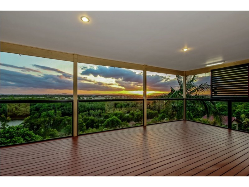 10 Edgewater Court, Murrumba Downs QLD 4503