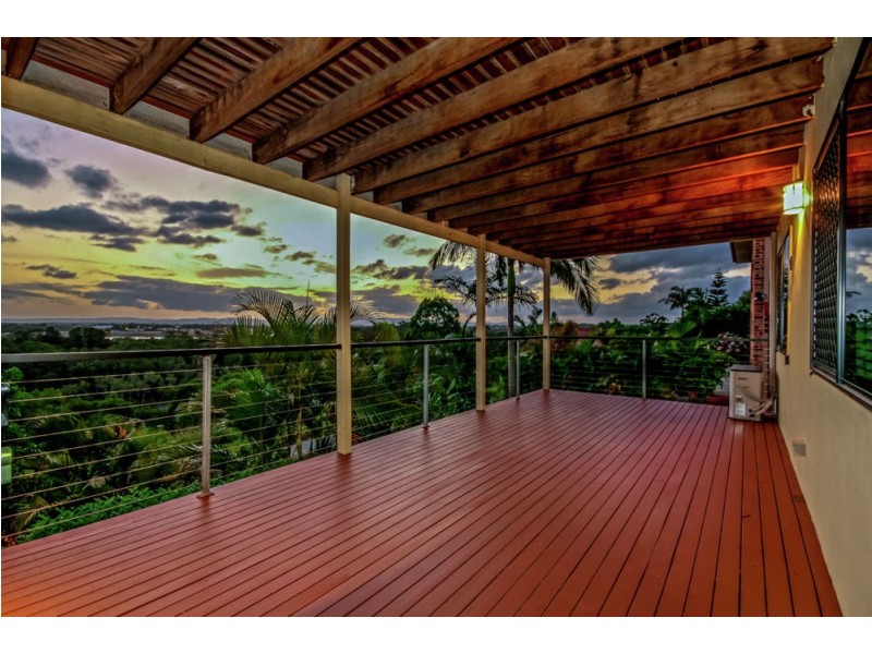 10 Edgewater Court, Murrumba Downs QLD 4503