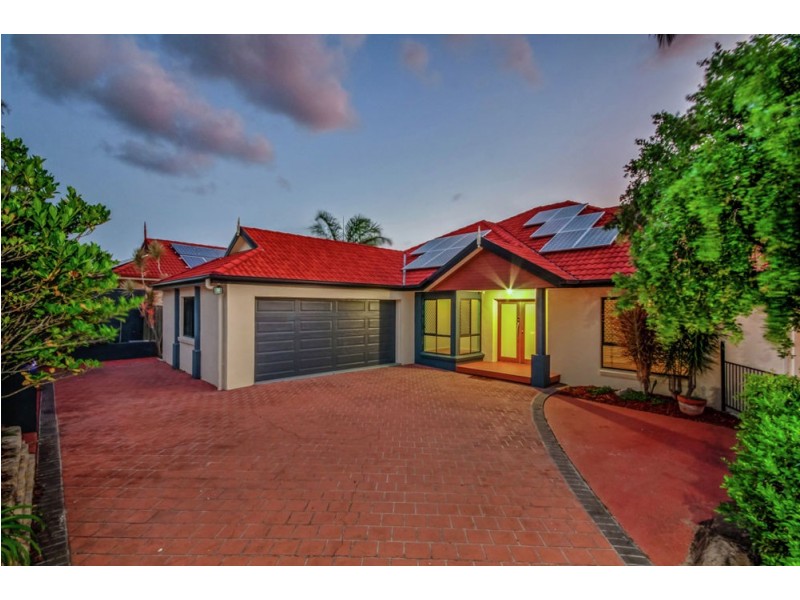 10 Edgewater Court, Murrumba Downs QLD 4503
