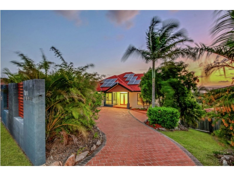 10 Edgewater Court, Murrumba Downs QLD 4503