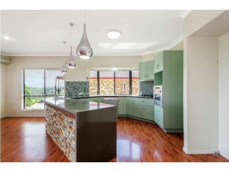 10 Edgewater Court, Murrumba Downs QLD 4503