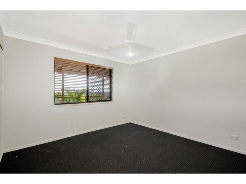 10 Edgewater Court, Murrumba Downs QLD 4503