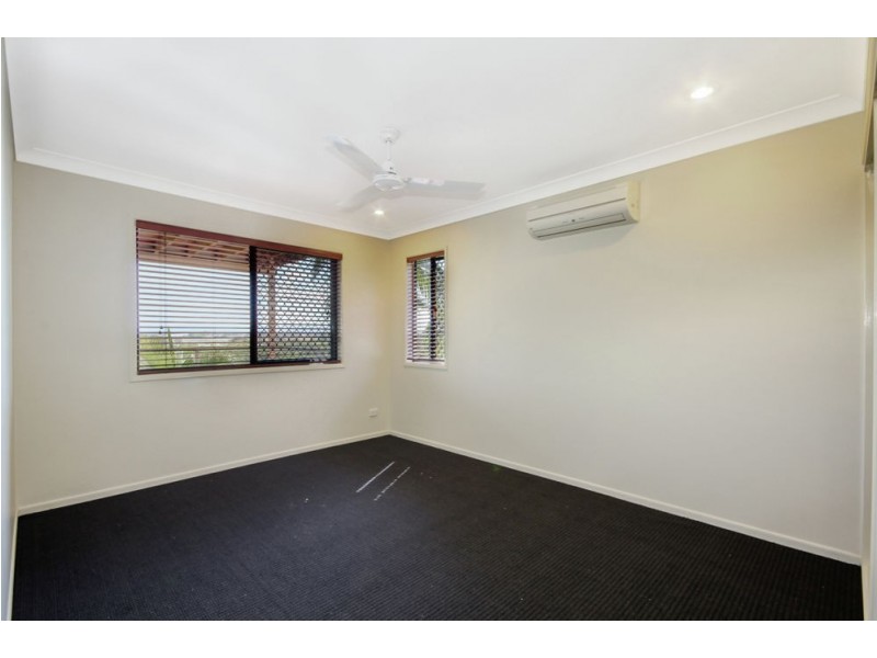 10 Edgewater Court, Murrumba Downs QLD 4503