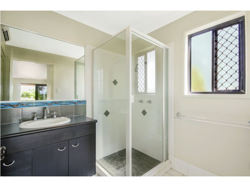 10 Edgewater Court, Murrumba Downs QLD 4503