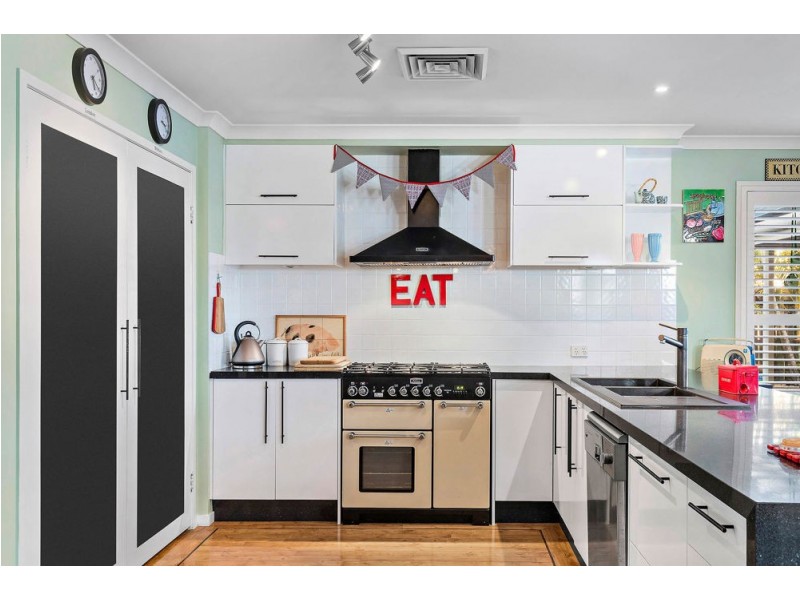 5 Crane Street, North Lakes QLD 4509