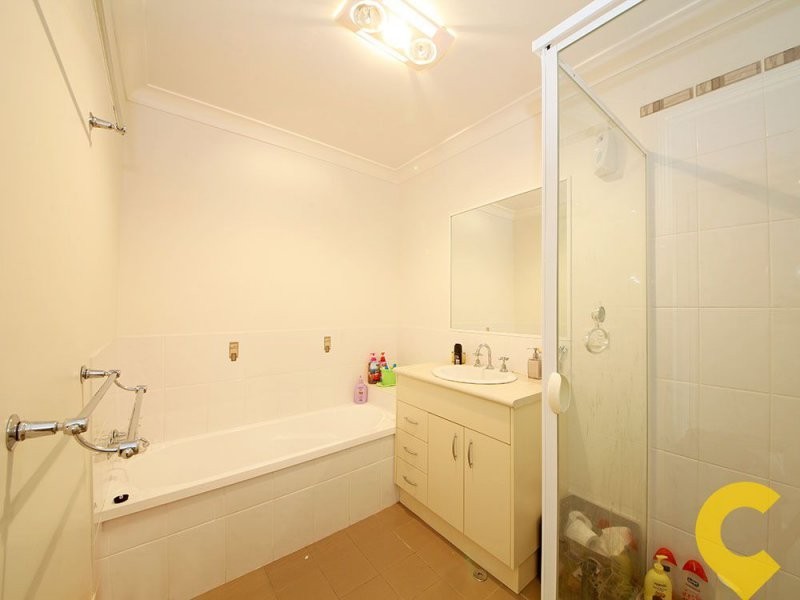 1/7 Lady Bowen Parade, Rothwell QLD 4022