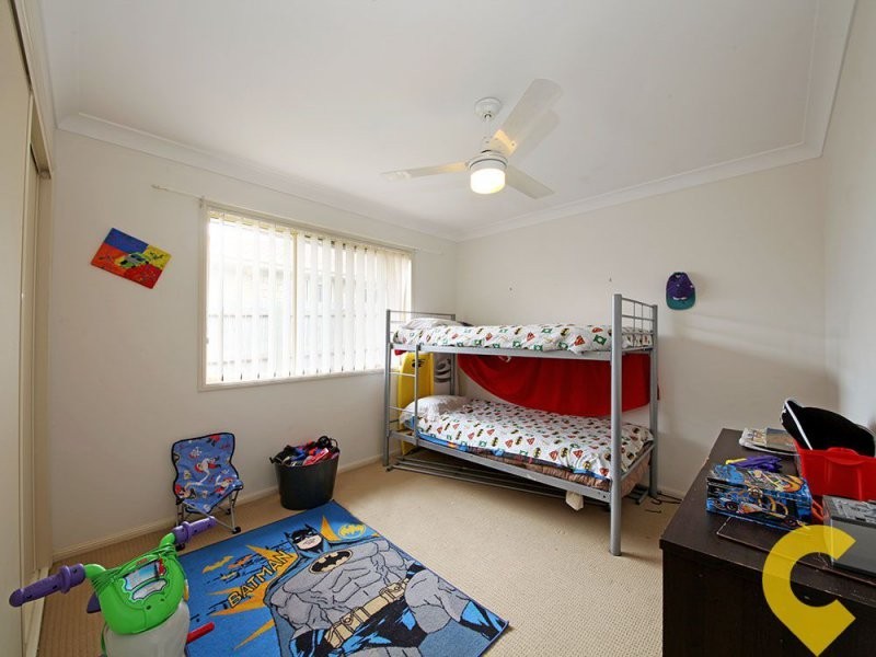 1/7 Lady Bowen Parade, Rothwell QLD 4022
