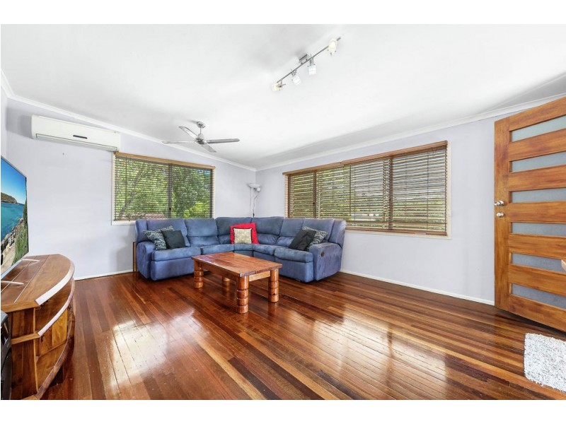 16 Alpha Street, Kallangur QLD 4503