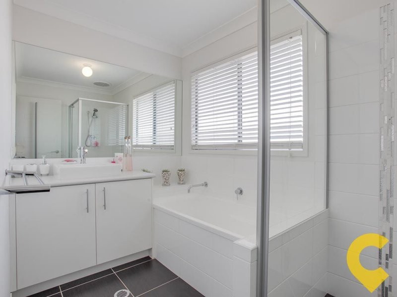8 Highview Terrace, Murrumba Downs QLD 4503