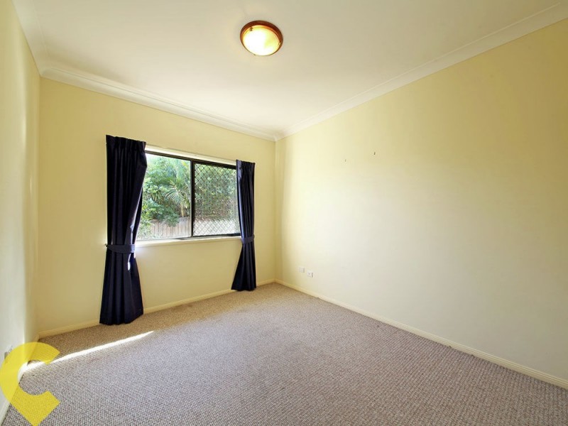 5 Wallers Court, Petrie QLD 4502