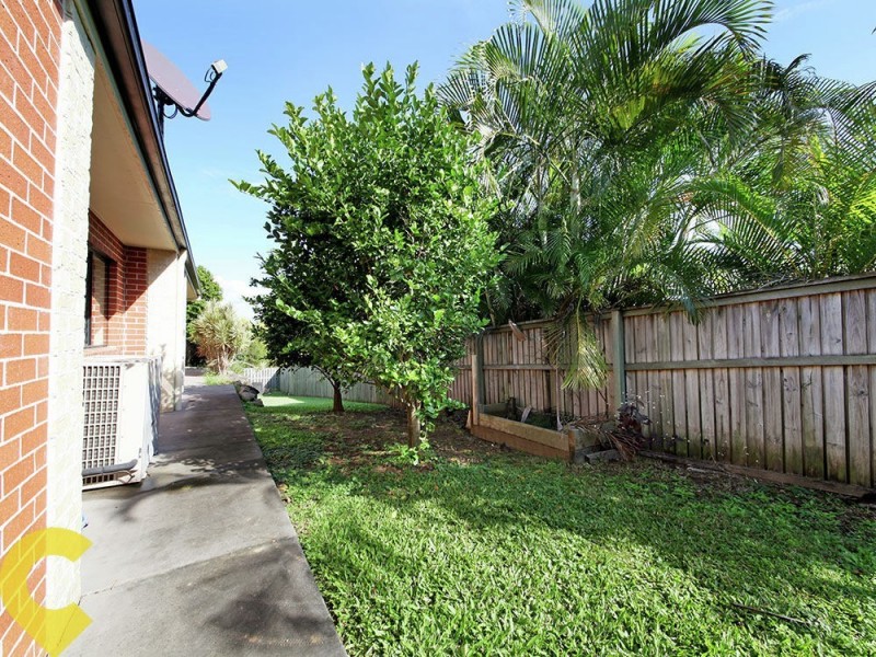 5 Wallers Court, Petrie QLD 4502