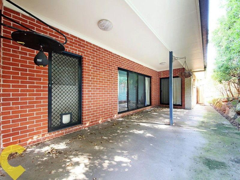 5 Wallers Court, Petrie QLD 4502