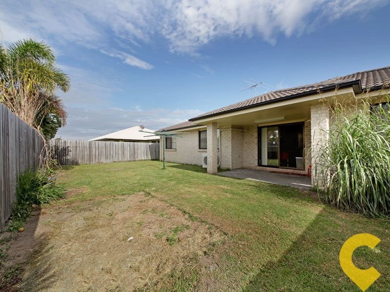 3 Biggera Court, Sandstone Point QLD 4511