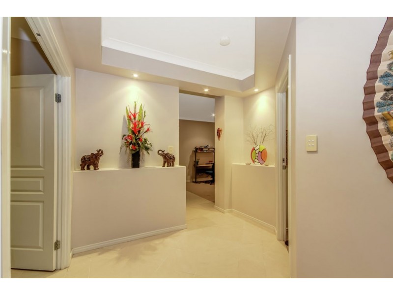 4 Brookfield Street, North Lakes QLD 4509