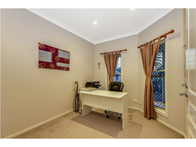 4 Brookfield Street, North Lakes QLD 4509